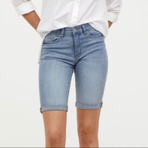 3 knee length girls shorts!